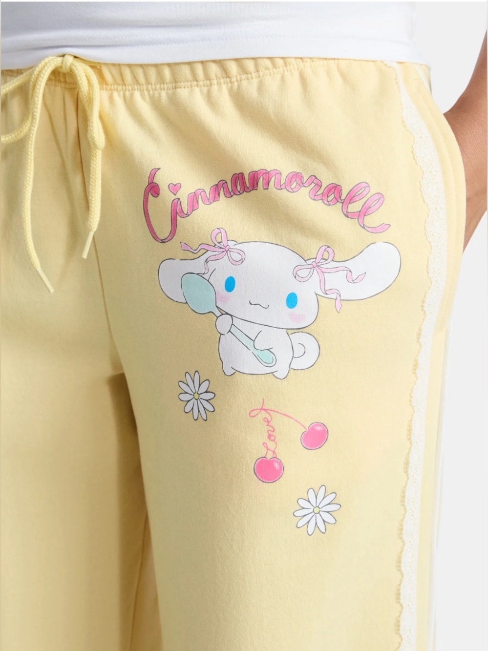 Cinnamoroll Yellow Graphic Lounge Pants - Picture 2 of 5